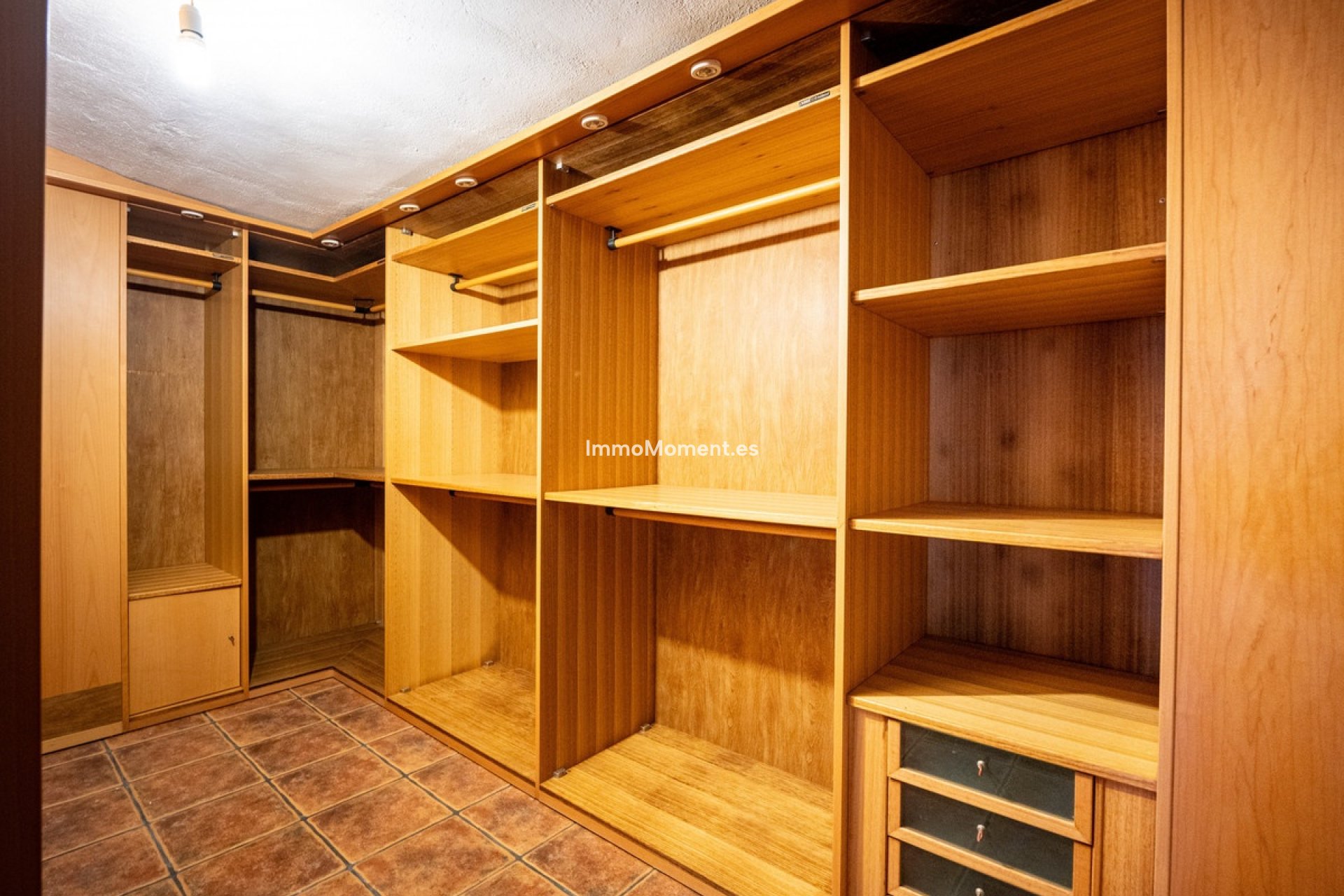 Resale - Detached villa - Marbella - The Golden Mile