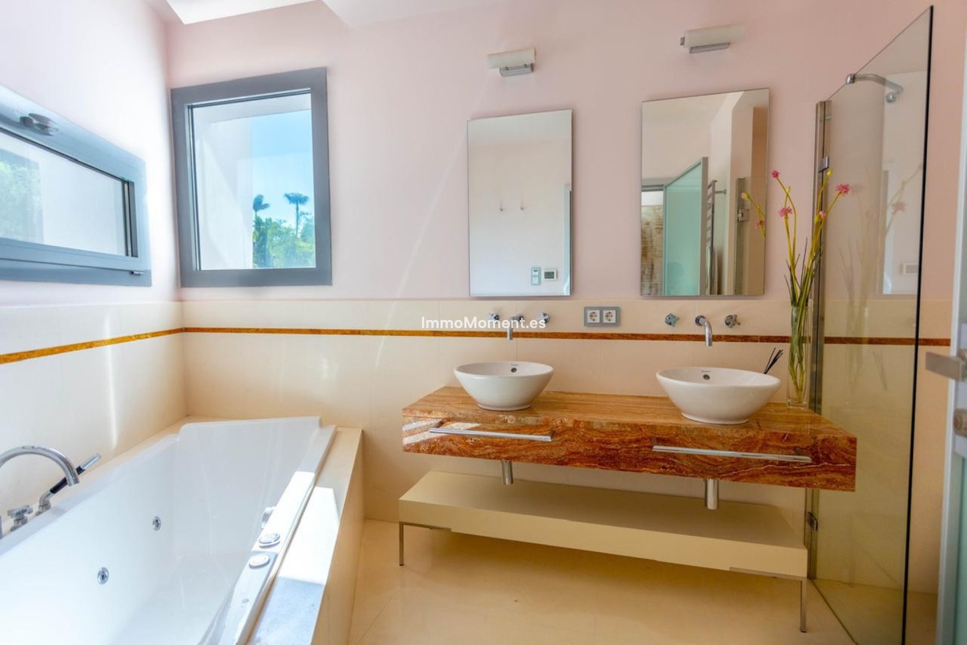 Resale - Detached villa - Marbella - The Golden Mile