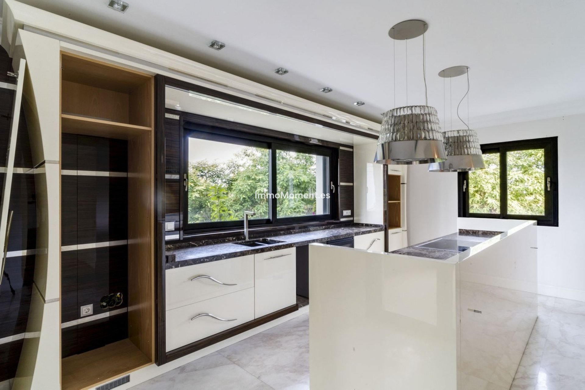 Resale - Detached villa - Marbella - The Golden Mile