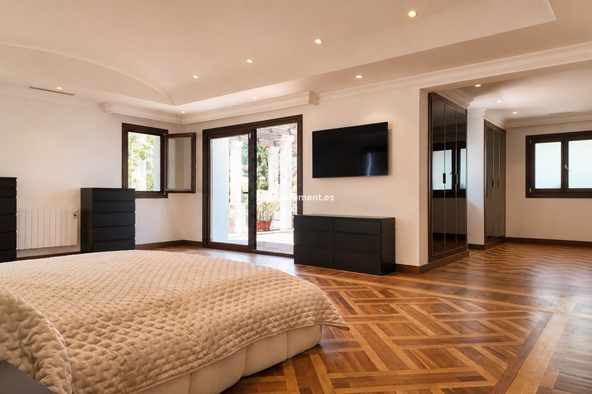 Resale - Detached villa - Marbella - The Golden Mile