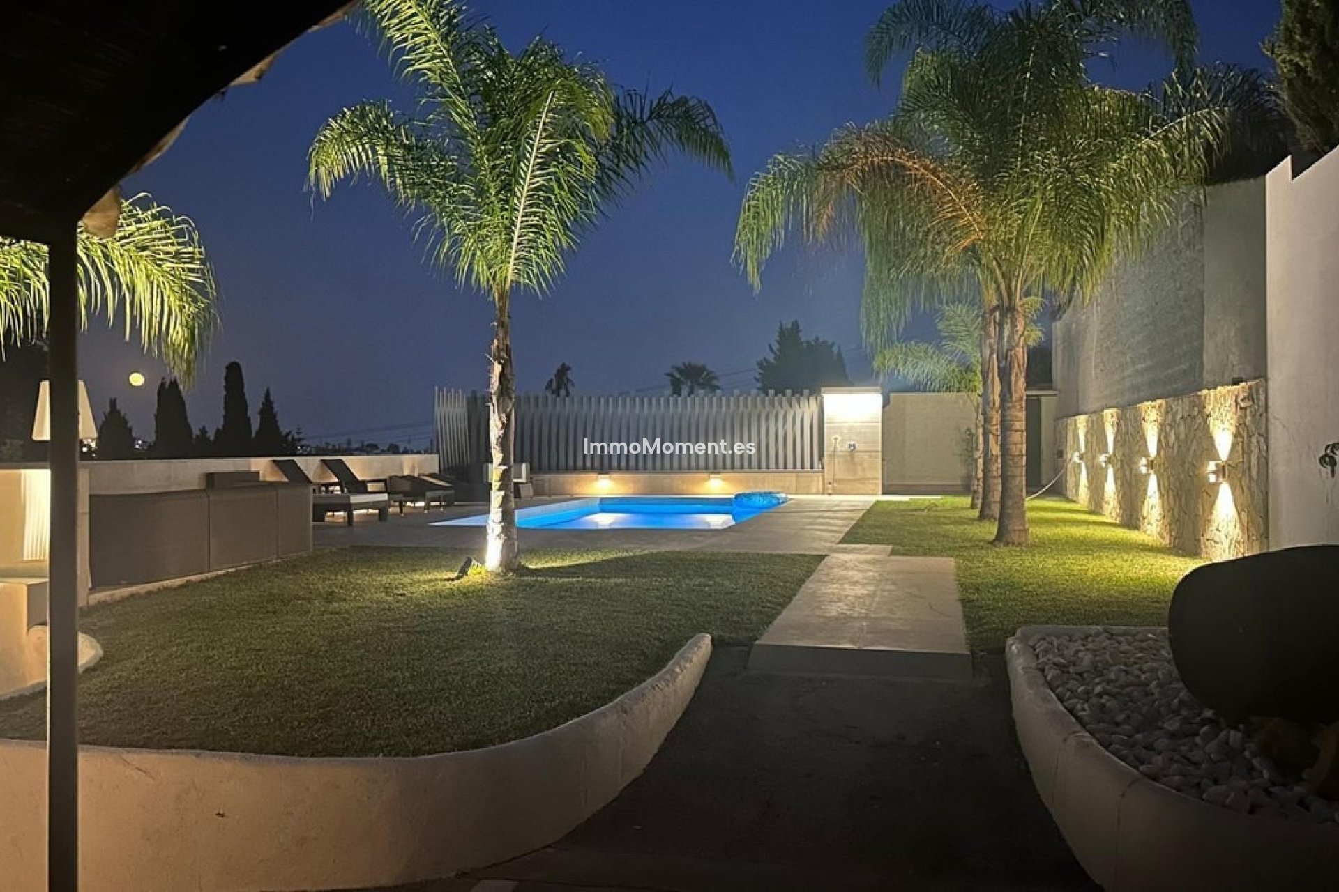 Resale - Detached villa - Marbella - Valle del Sol