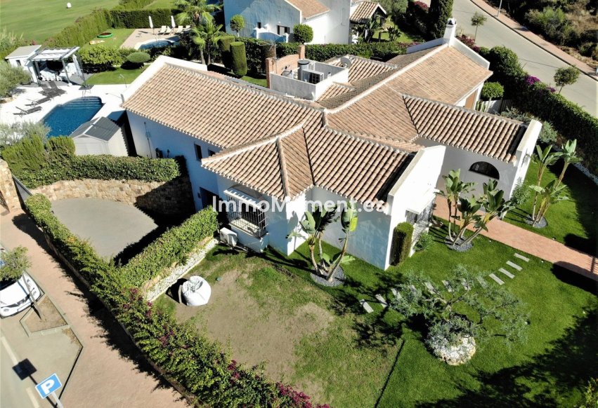 Resale - Detached villa - Mijas - Cerros del Aguila