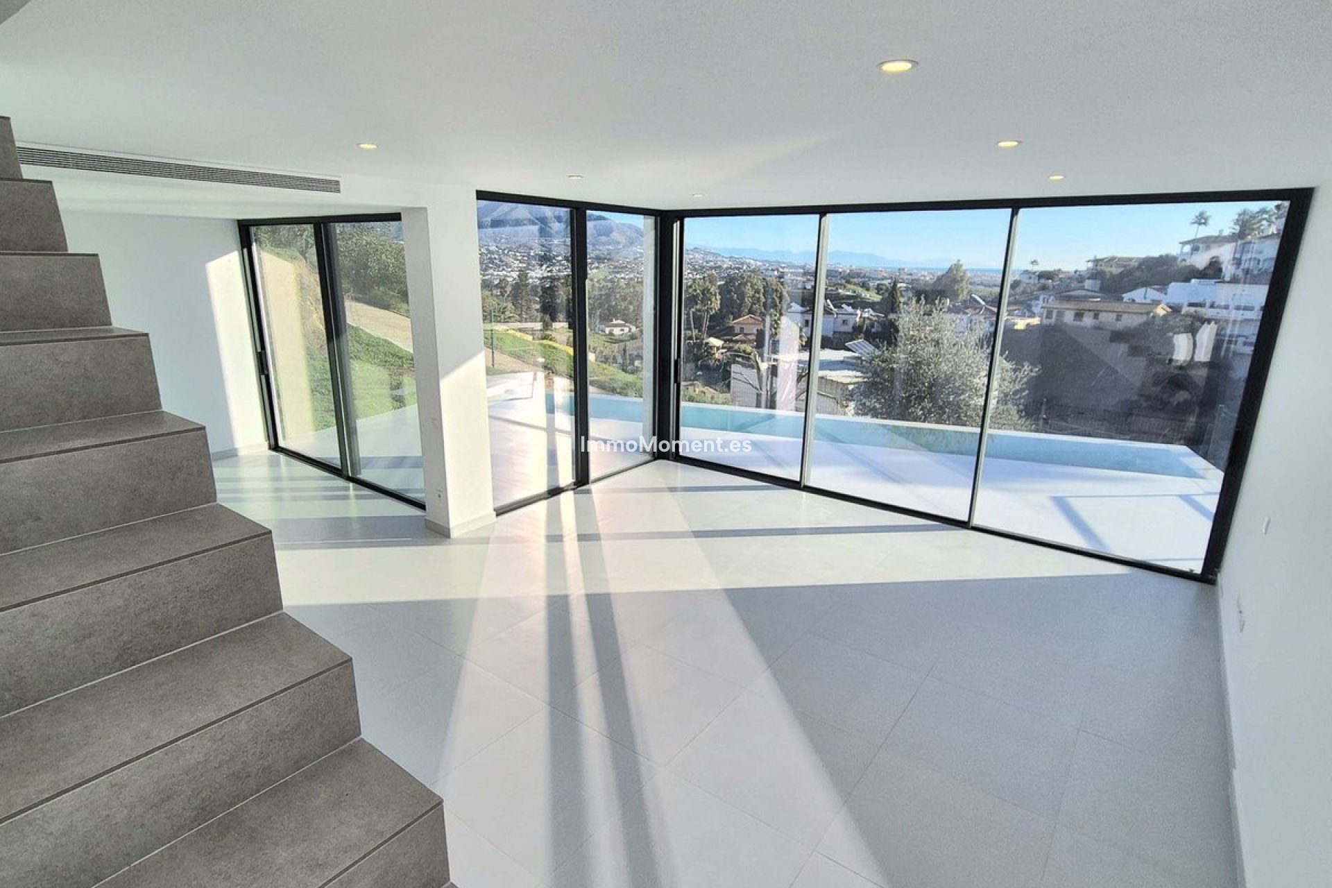 Resale - Detached villa - Mijas - Cerros del Aguila