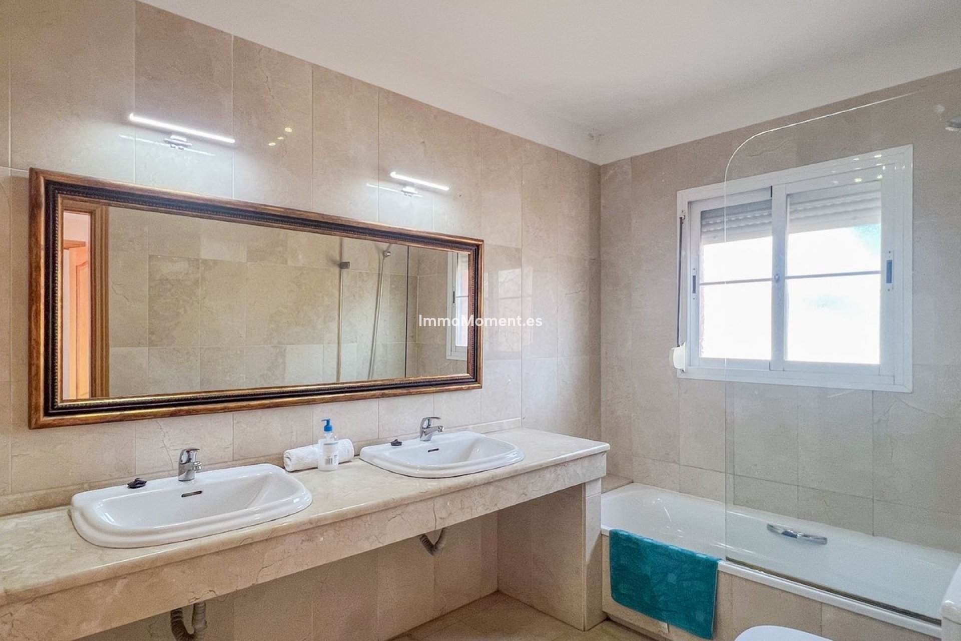 Resale - Detached villa - Mijas - Cerros del Aguila