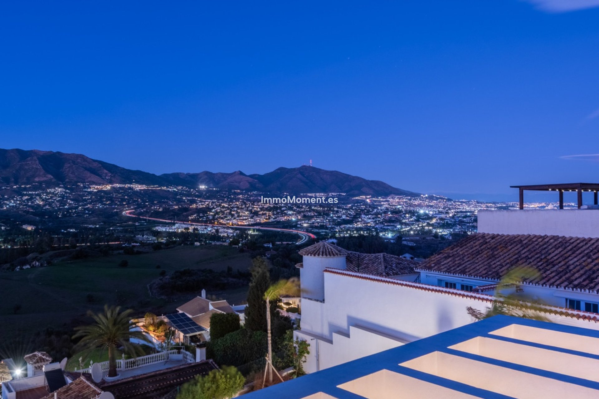 Resale - Detached villa - Mijas - Cerros del Aguila