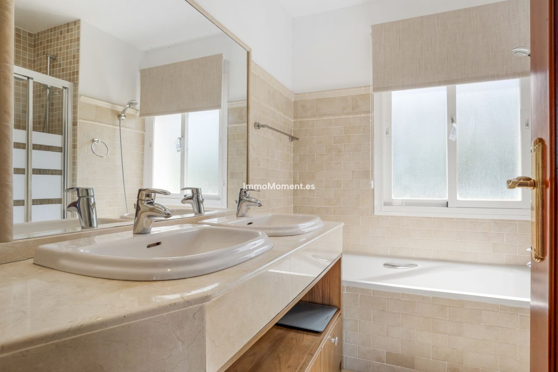 Resale - Detached villa - Mijas - Cerros del Aguila