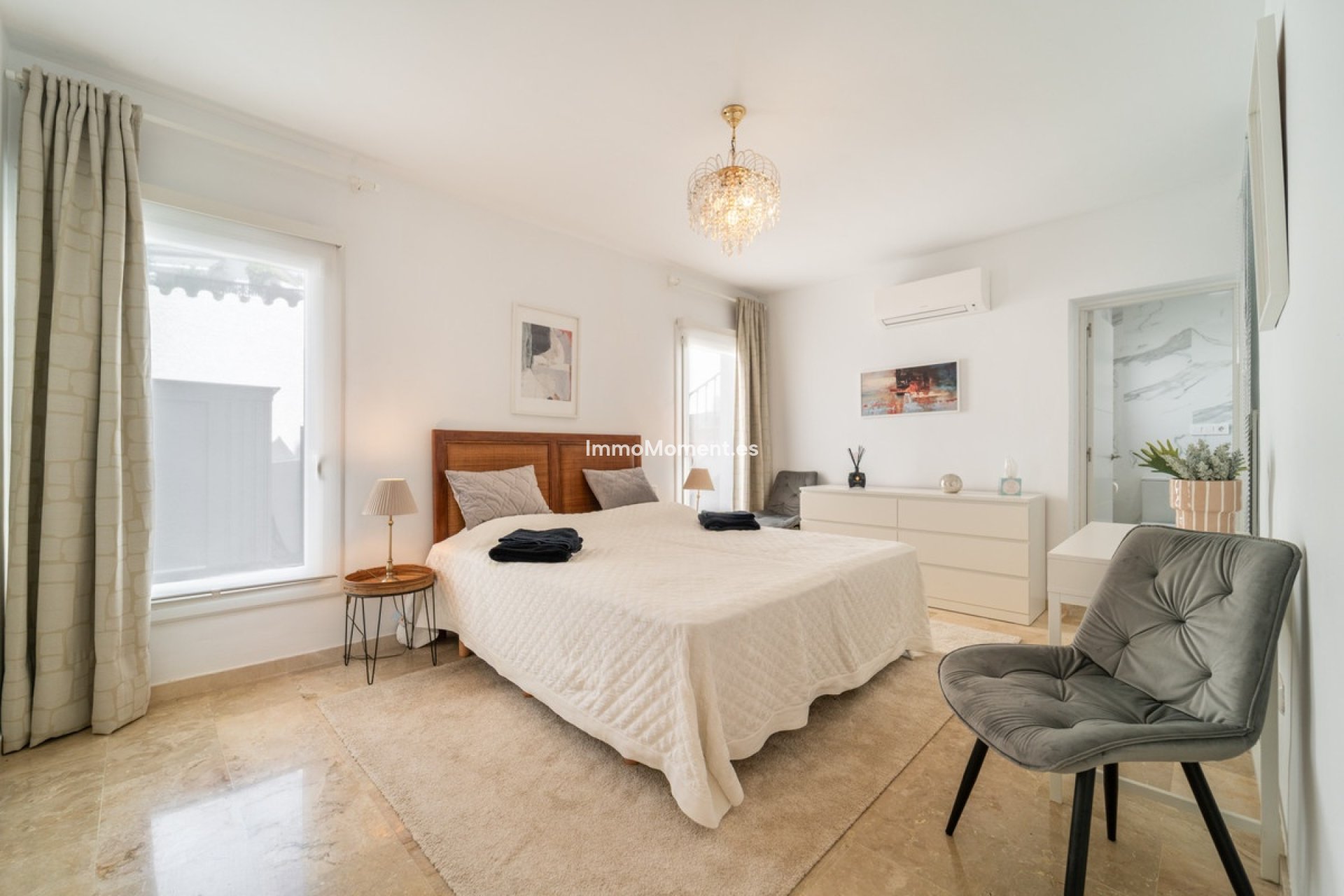 Resale - Detached villa - Mijas - Cerros del Aguila