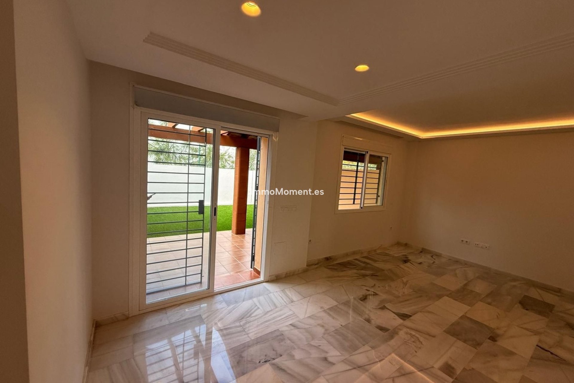 Resale - Detached villa - Mijas Costa - Calahonda