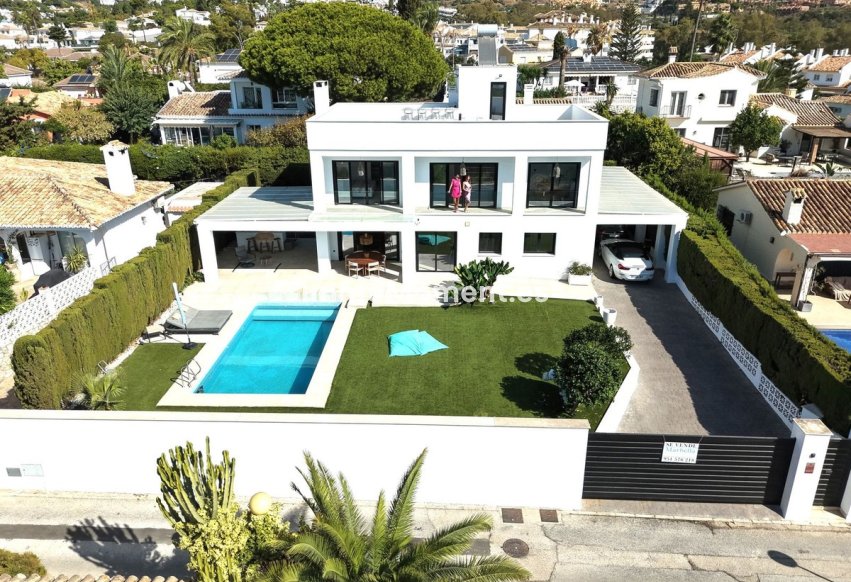 Resale - Detached villa - Mijas Costa - Calahonda