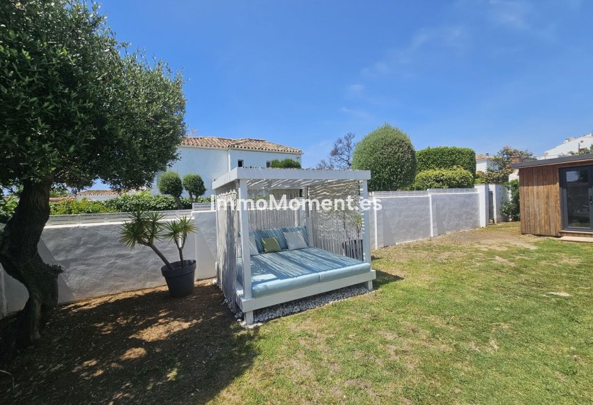 Resale - Detached villa - Mijas Costa - Calypso