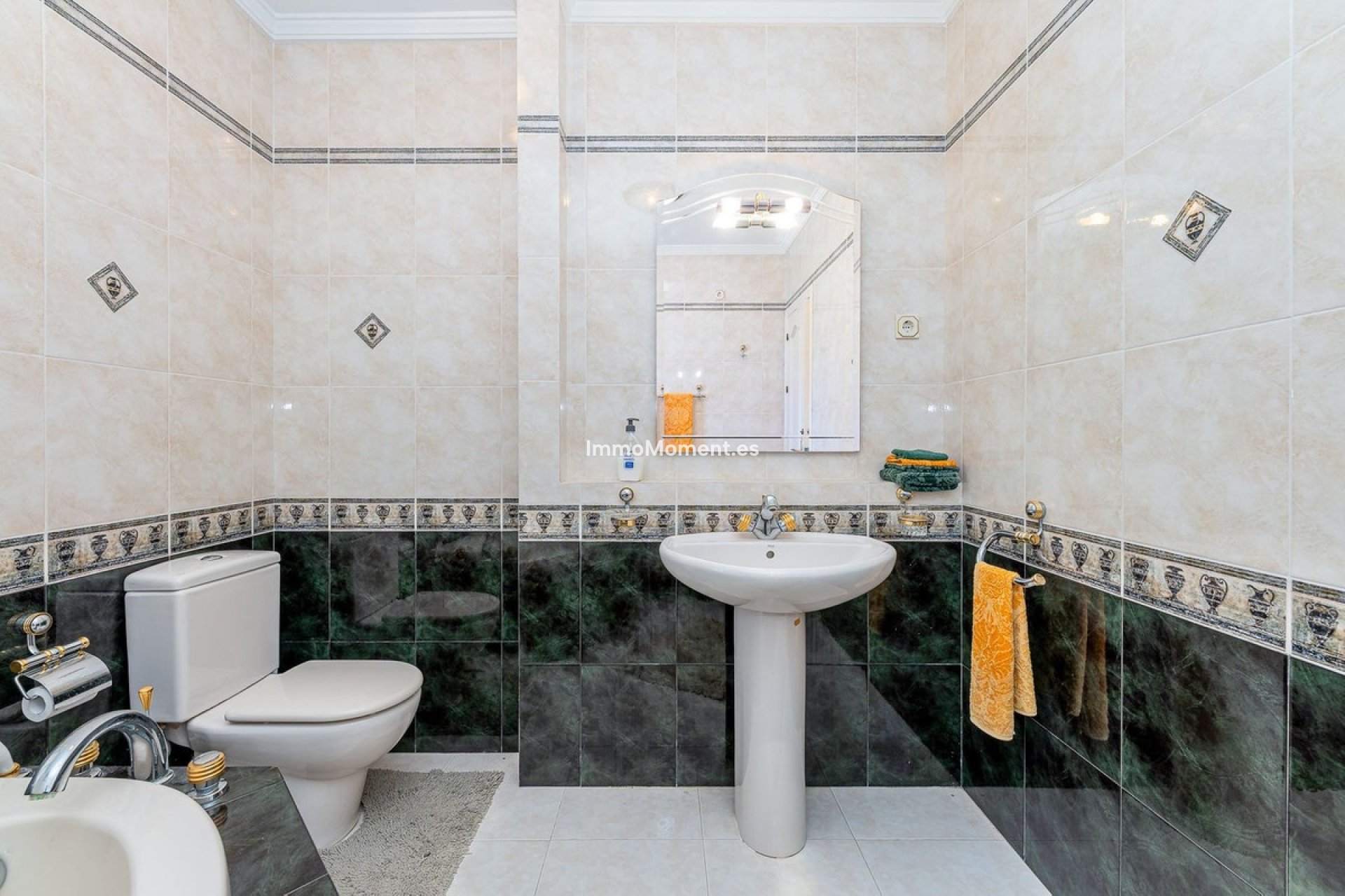 Resale - Detached villa - Mijas Costa - El Chaparral