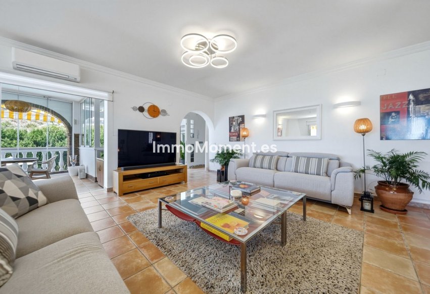 Resale - Detached villa - Mijas Costa - El Chaparral