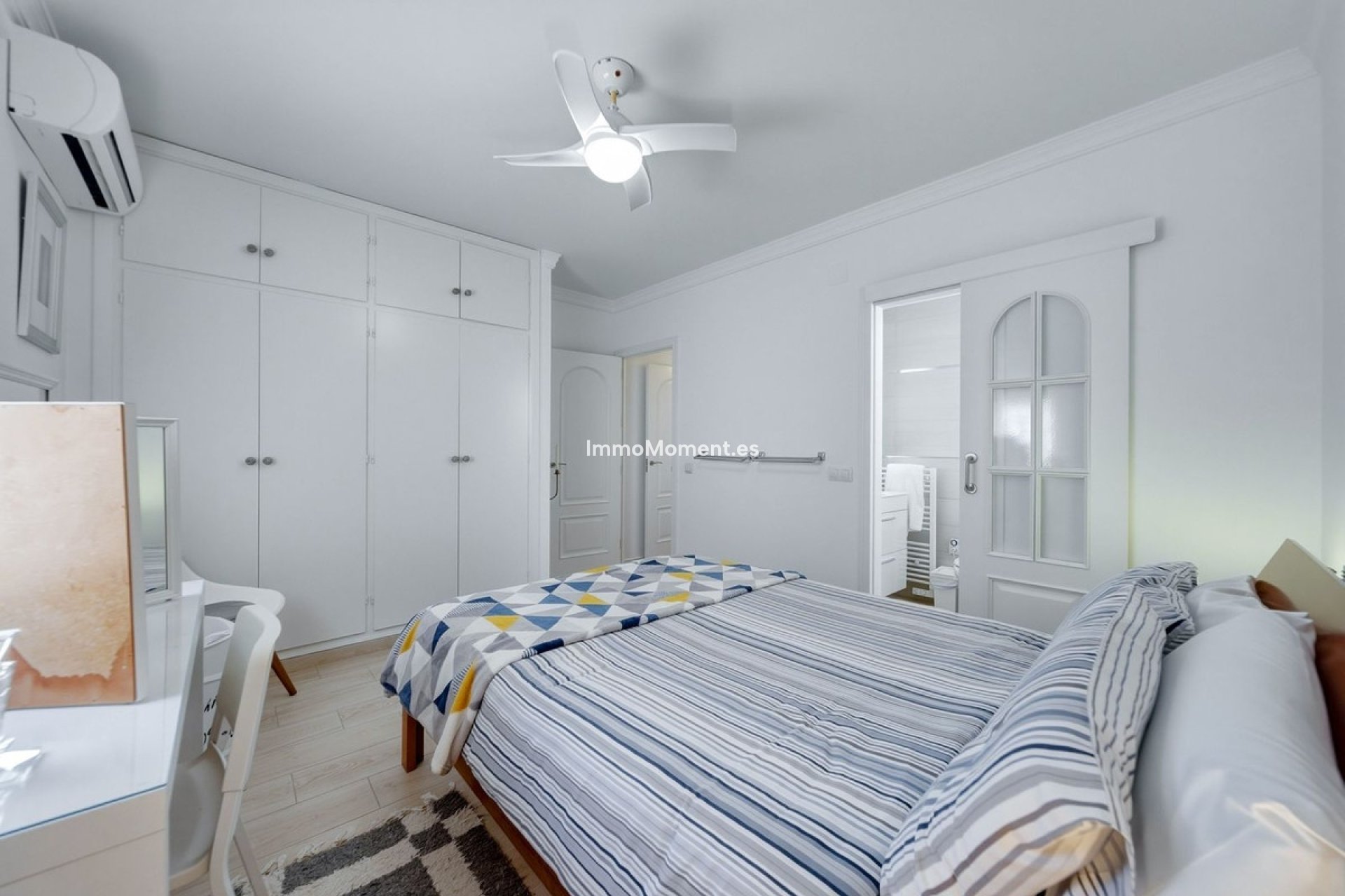 Resale - Detached villa - Mijas Costa - El Chaparral