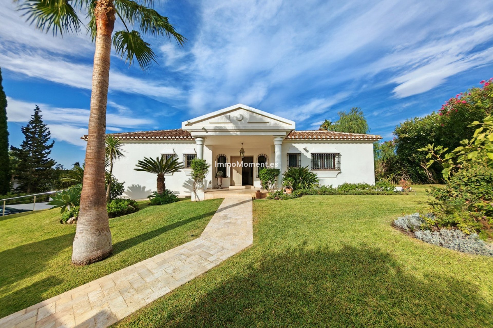 Resale - Detached villa - Mijas Costa - El Chaparral