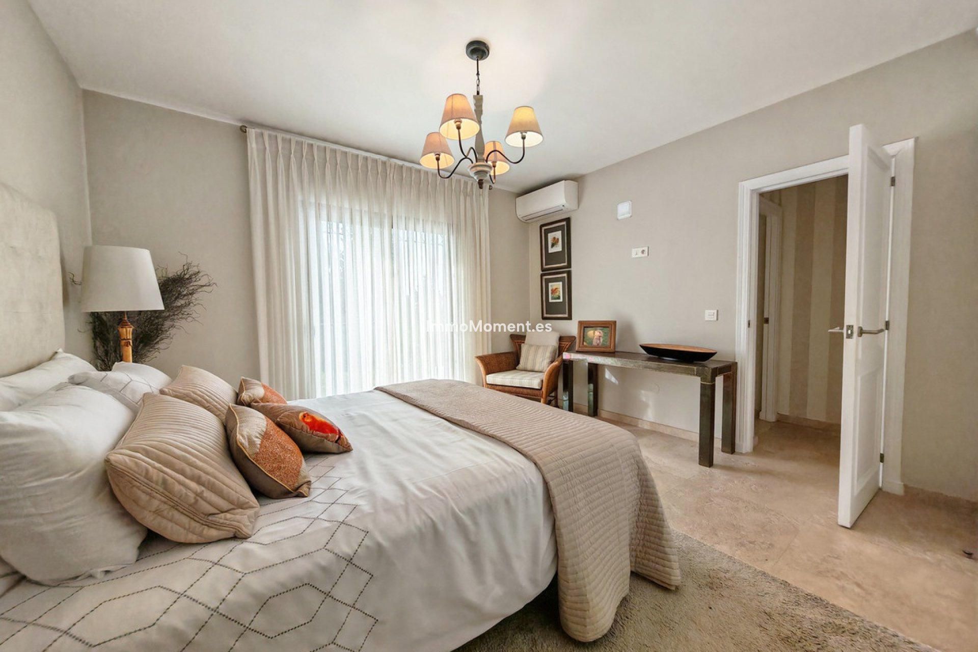 Resale - Detached villa - Mijas Costa - El Chaparral