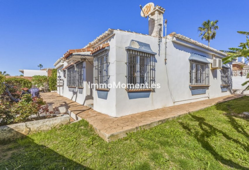 Resale - Detached villa - Mijas Costa - El Chaparral