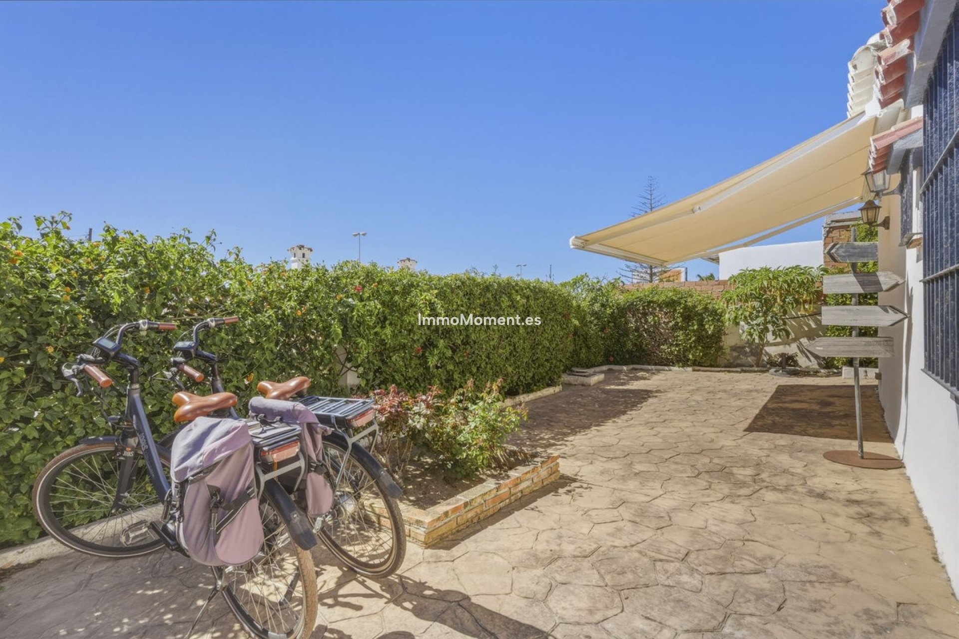 Resale - Detached villa - Mijas Costa - El Chaparral