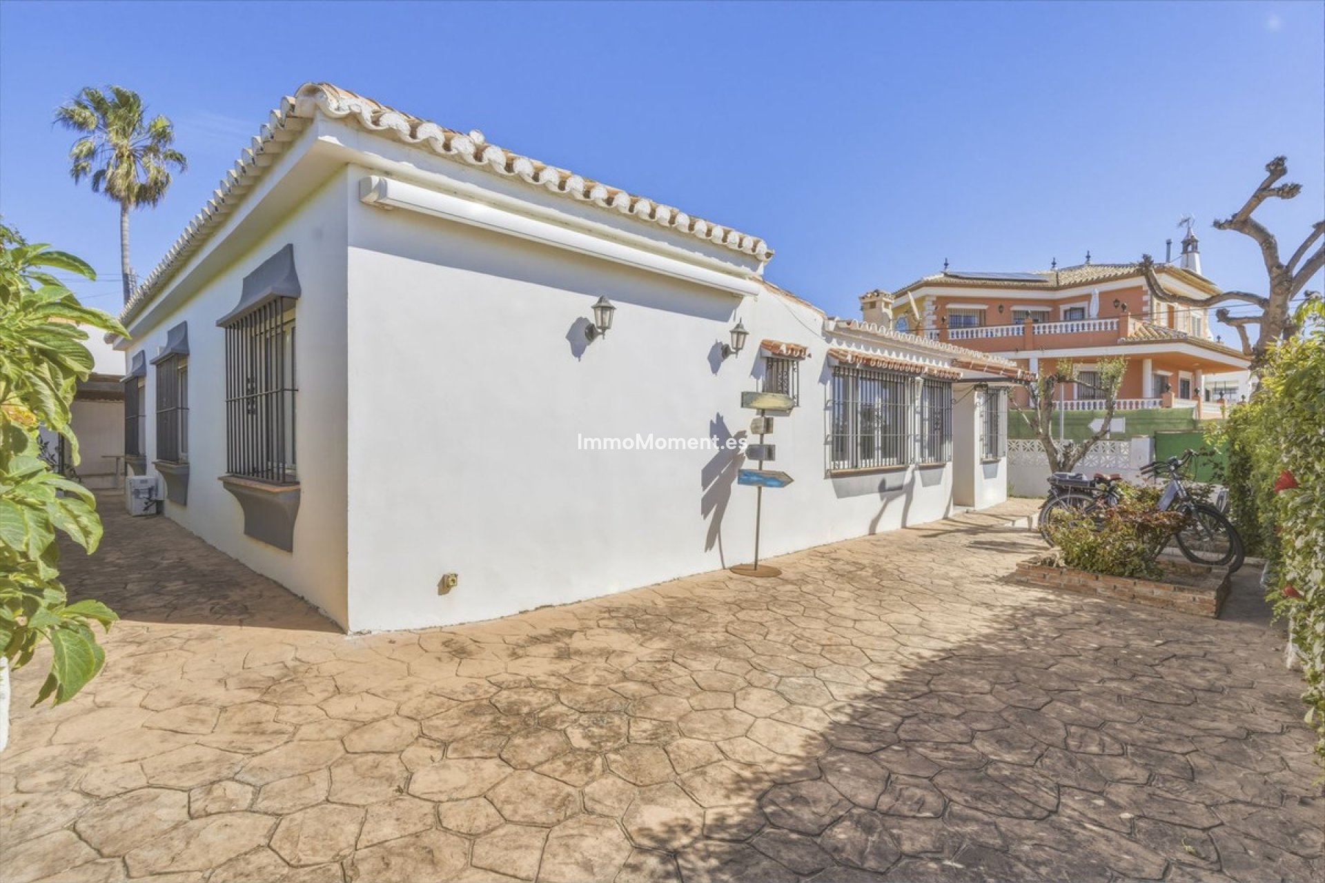Resale - Detached villa - Mijas Costa - El Chaparral