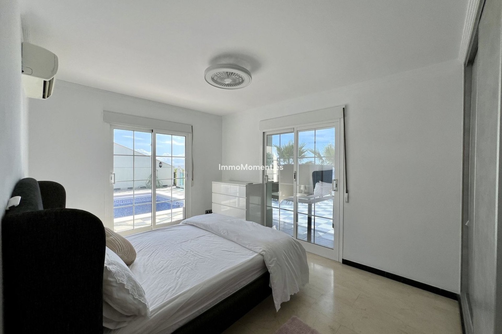 Resale - Detached villa - Mijas Costa - El Chaparral