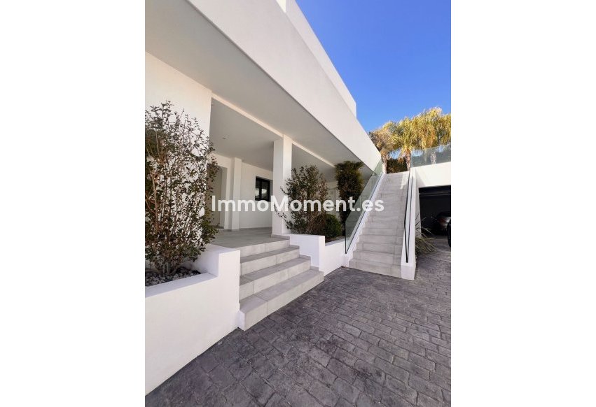 Resale - Detached villa - Mijas Costa - El Chaparral