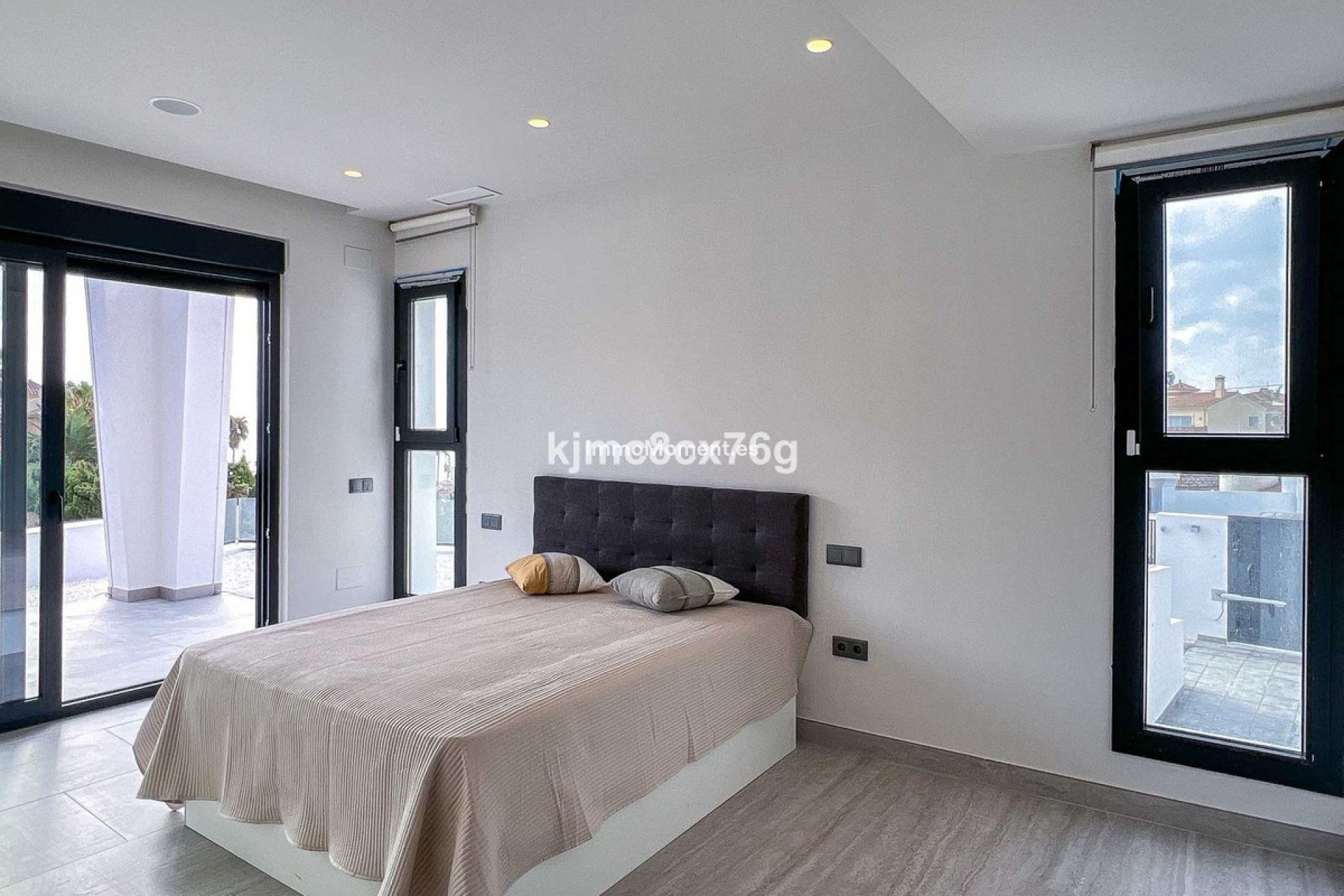 Resale - Detached villa - Mijas Costa - El Faro