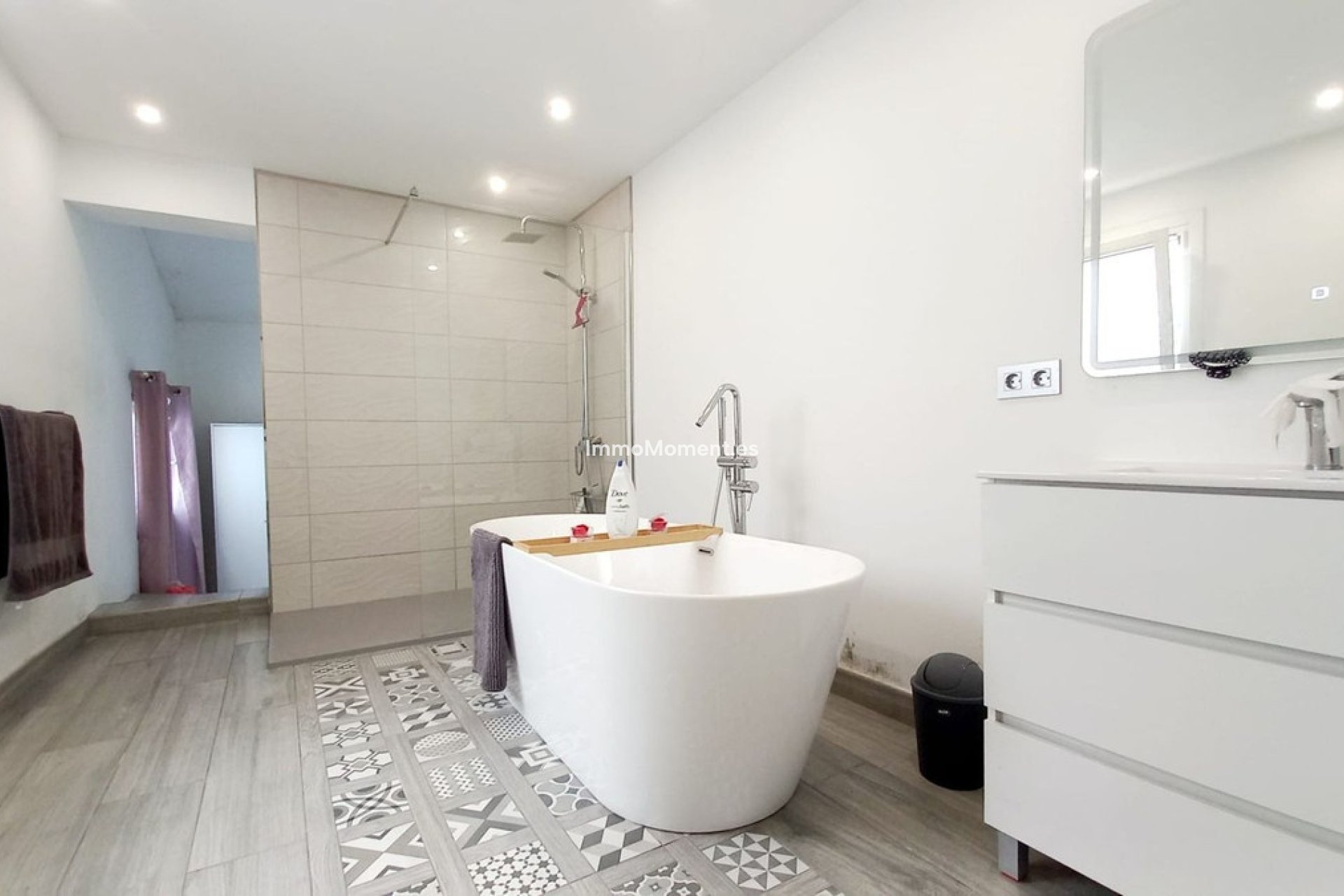 Resale - Detached villa - Mijas Costa - El Faro