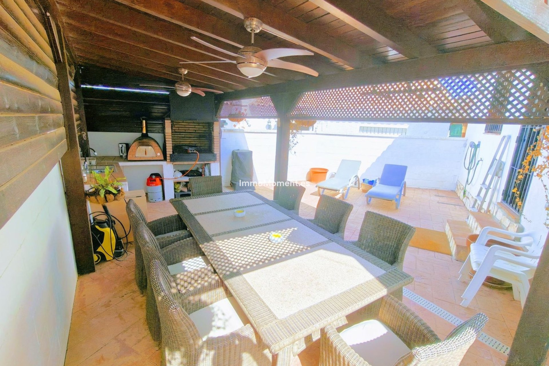 Resale - Detached villa - Mijas Costa - El Faro