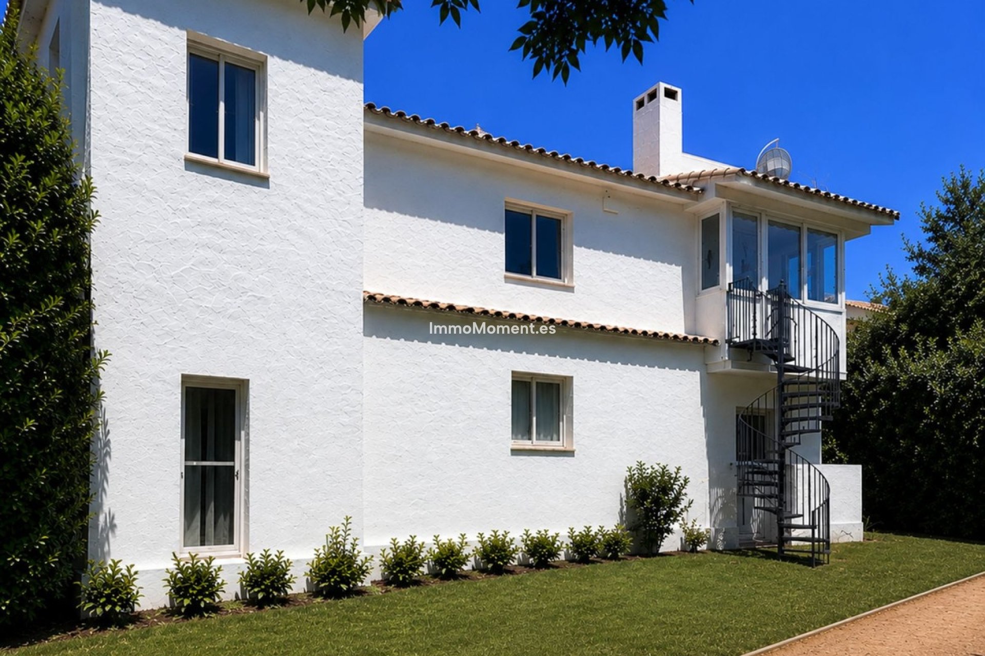 Resale - Detached villa - Mijas Costa - El Faro