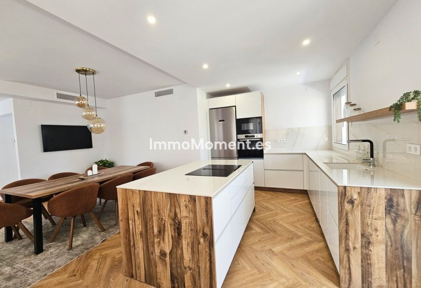 Resale - Detached villa - Mijas Costa - La Cala de Mijas