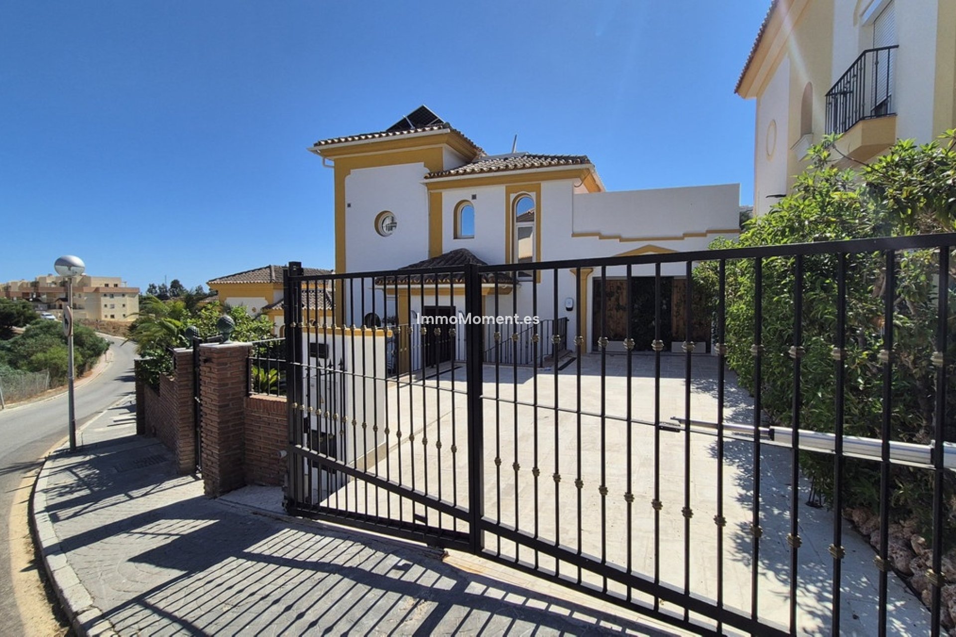 Resale - Detached villa - Mijas Costa - Riviera Del Sol