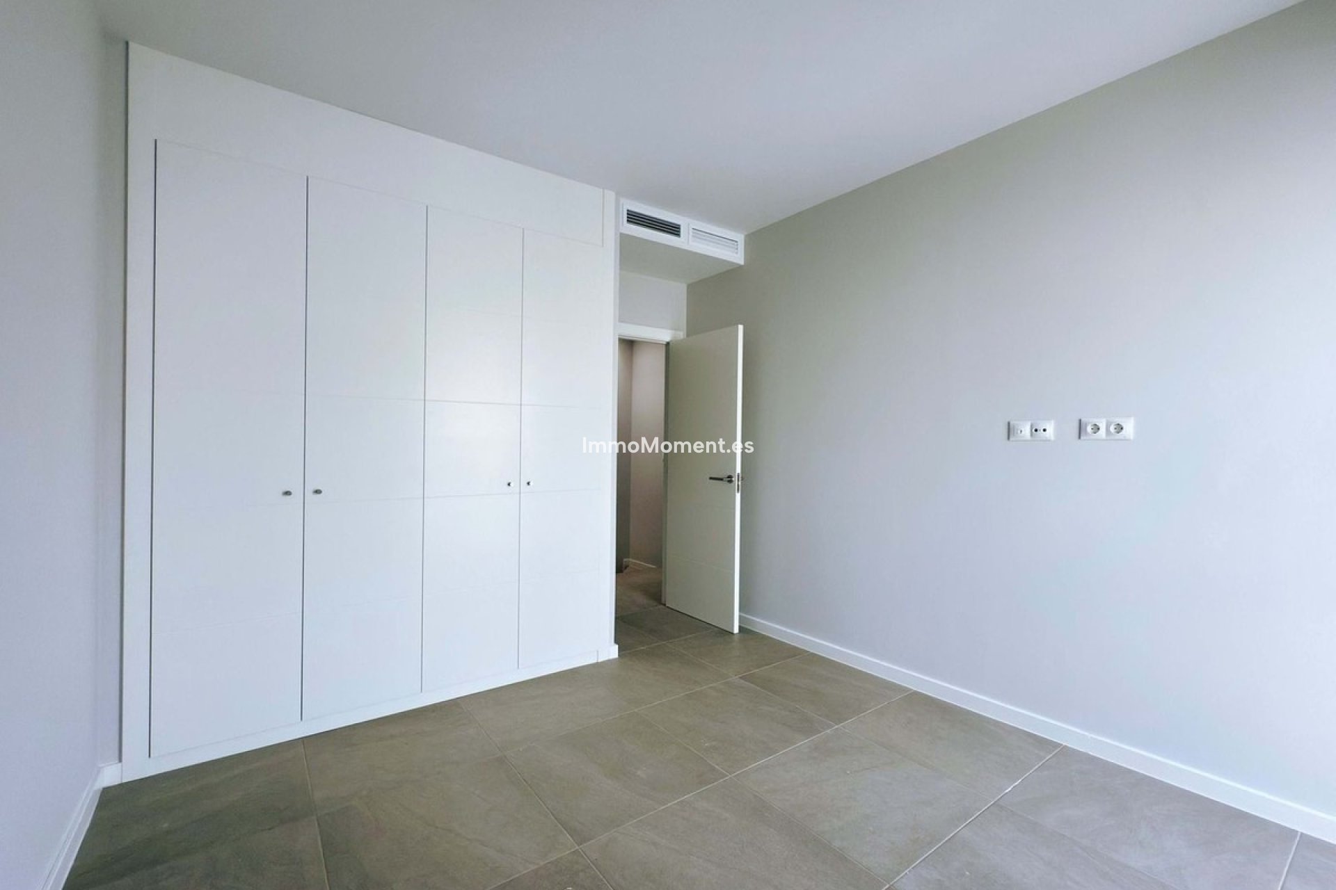 Resale - Detached villa - Mijas Costa - Riviera Del Sol