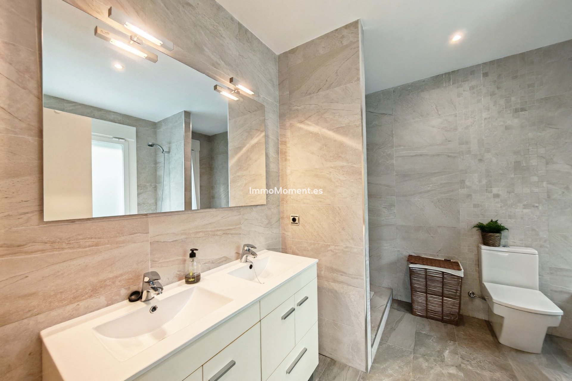 Resale - Detached villa - Mijas Costa - Riviera Del Sol