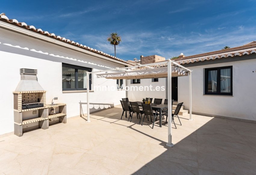 Resale - Detached villa - Mijas Costa - Riviera Del Sol
