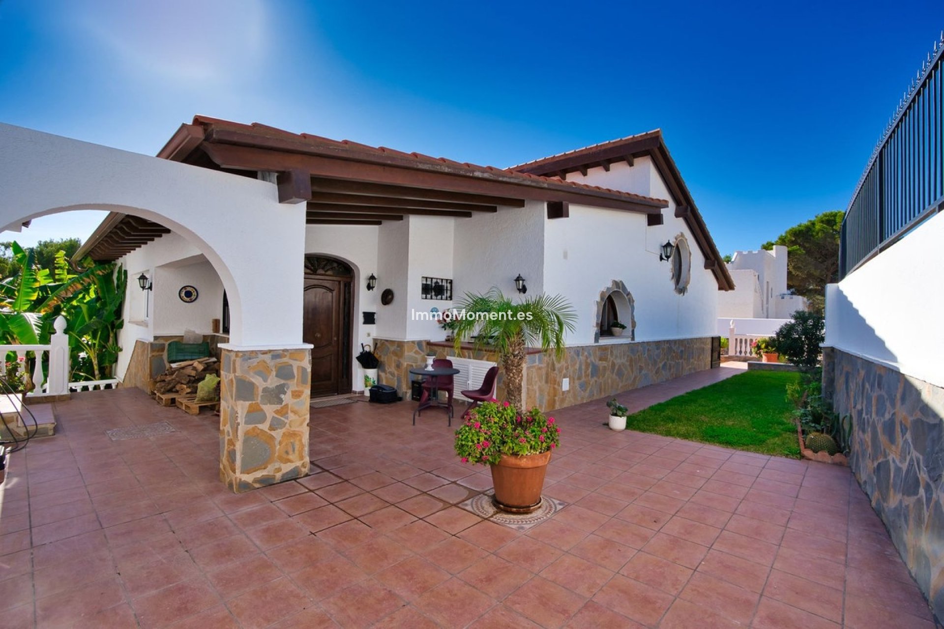 Resale - Detached villa - Mijas Costa - Torrenueva