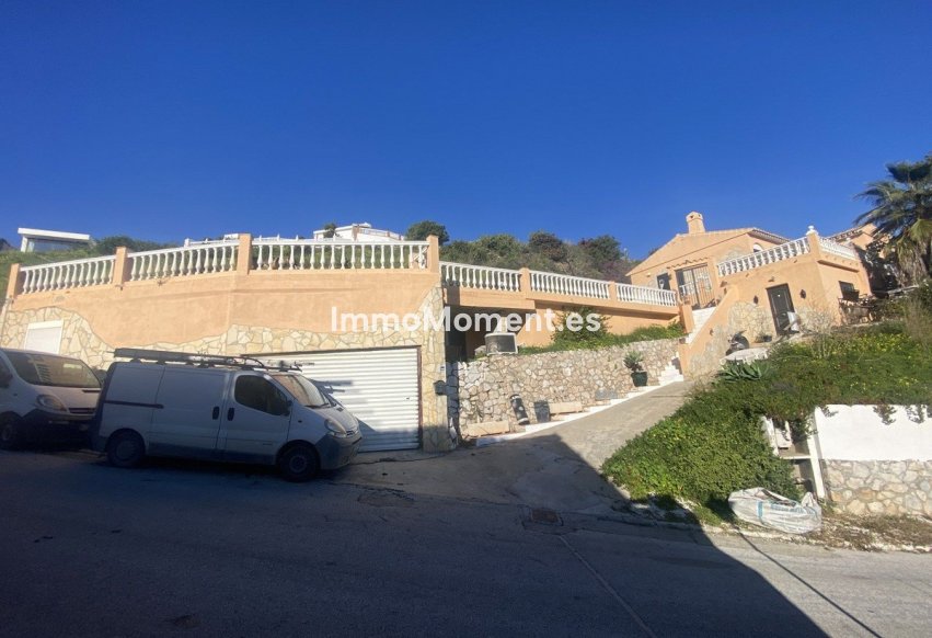 Resale - Detached villa - Mijas Costa