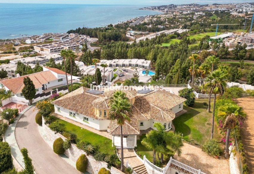 Resale - Detached villa - Mijas Costa