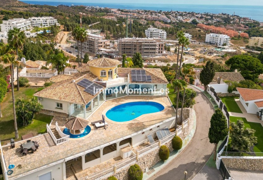 Resale - Detached villa - Mijas Costa