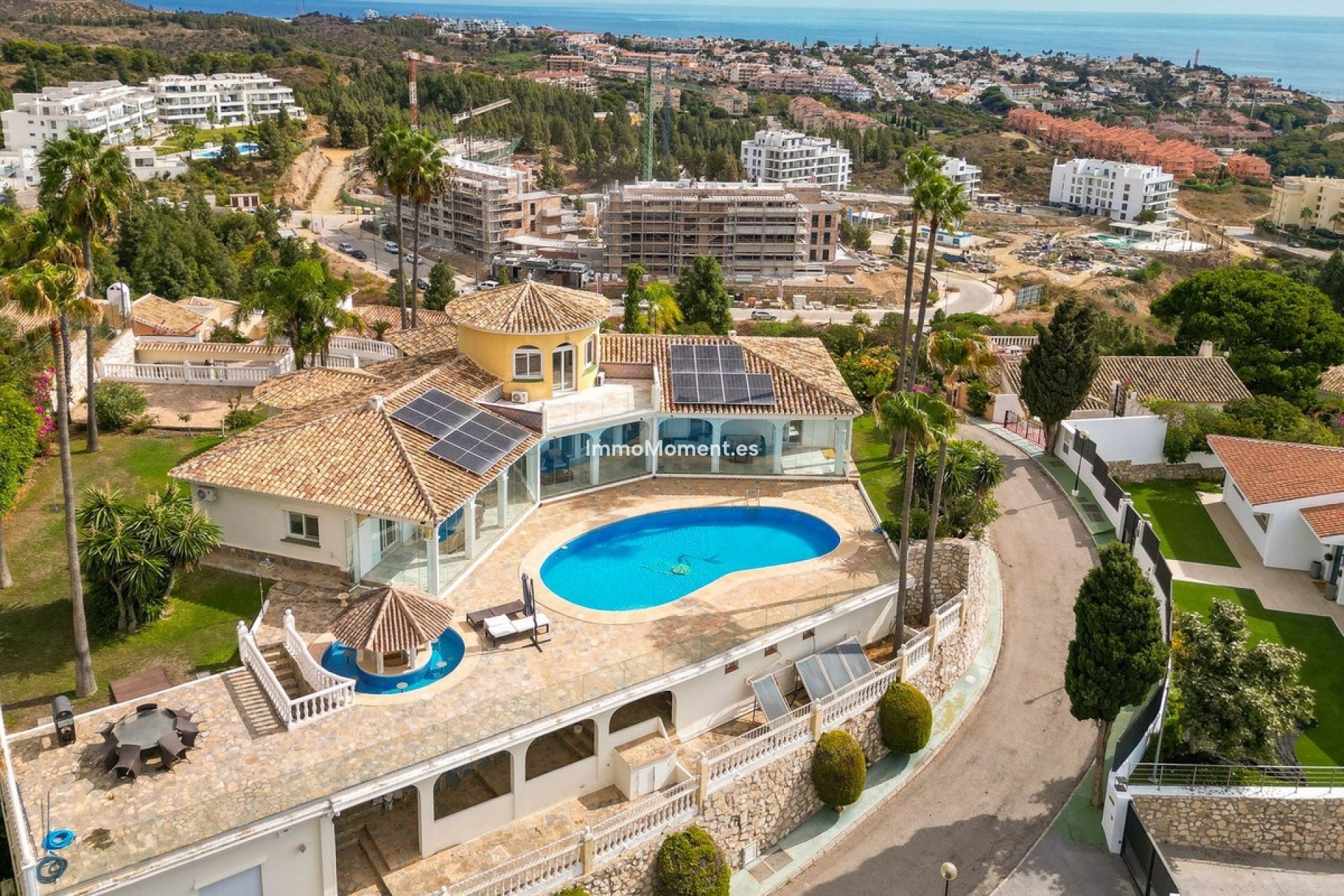 Resale - Detached villa - Mijas Costa