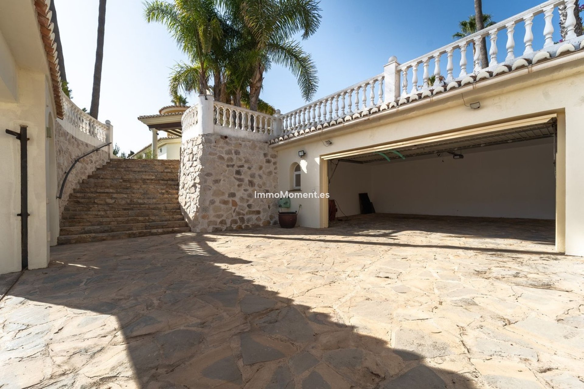 Resale - Detached villa - Mijas Costa