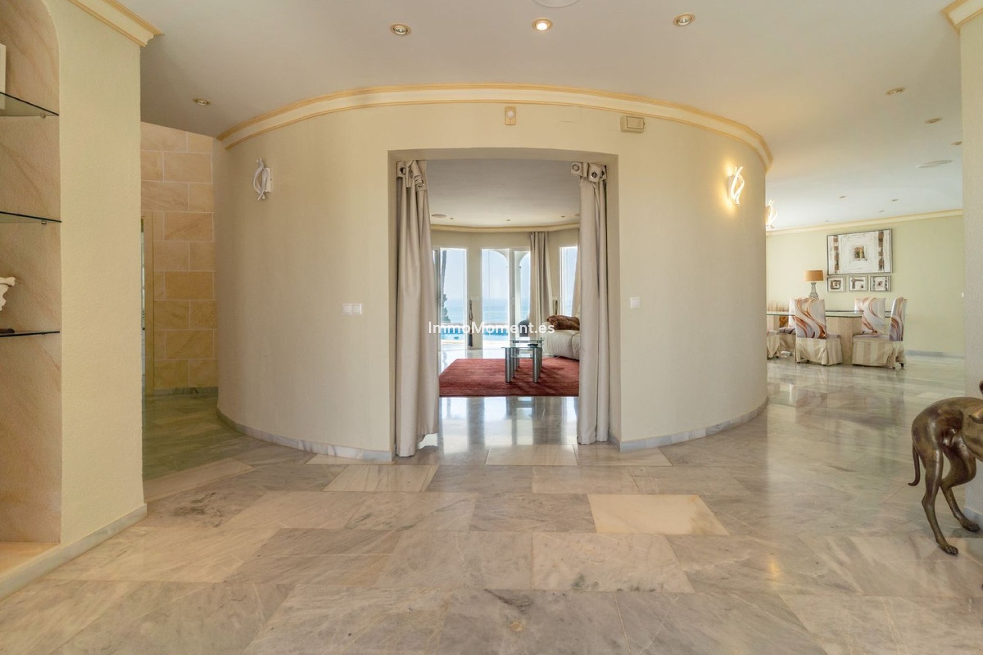 Resale - Detached villa - Mijas Costa