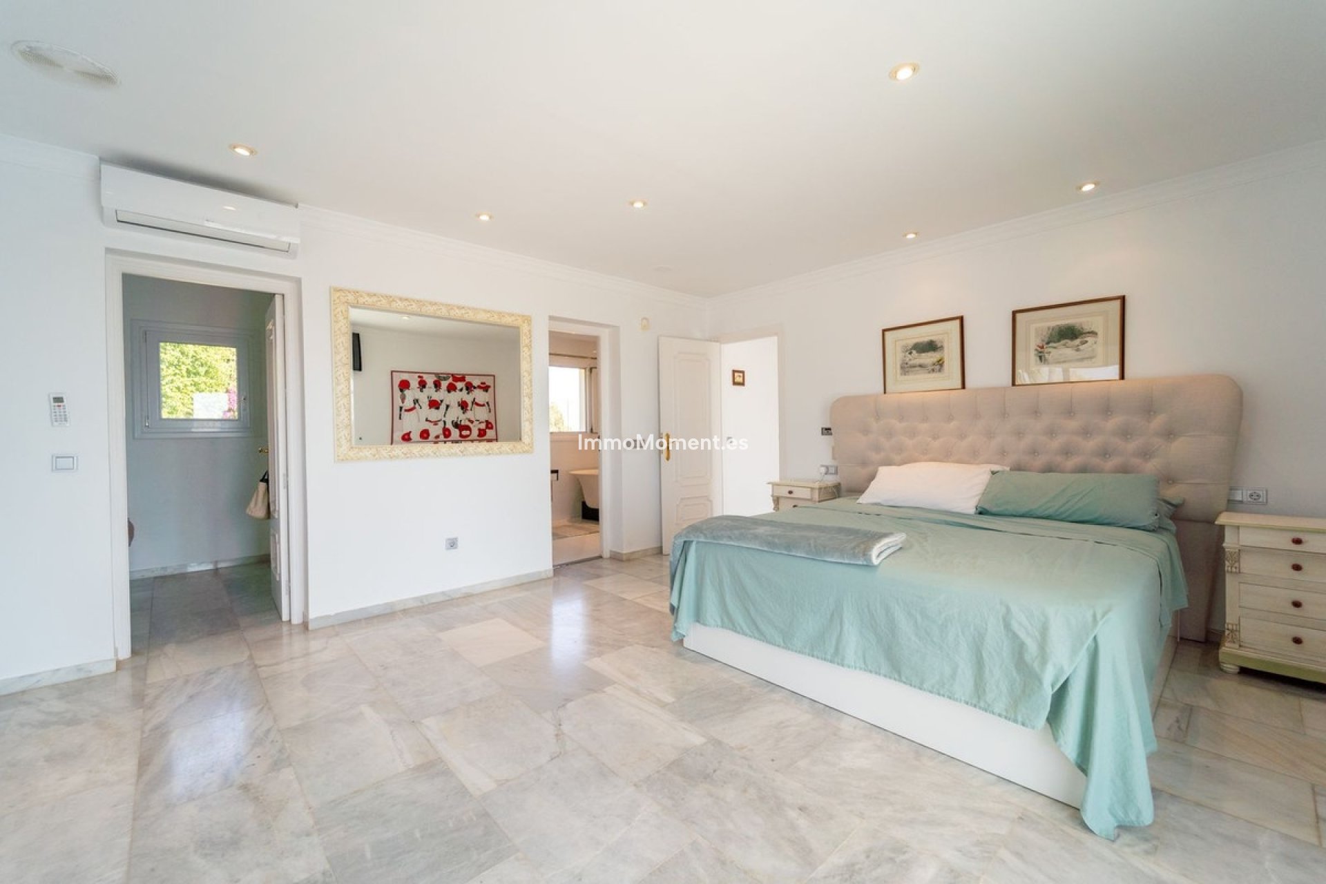 Resale - Detached villa - Mijas Costa
