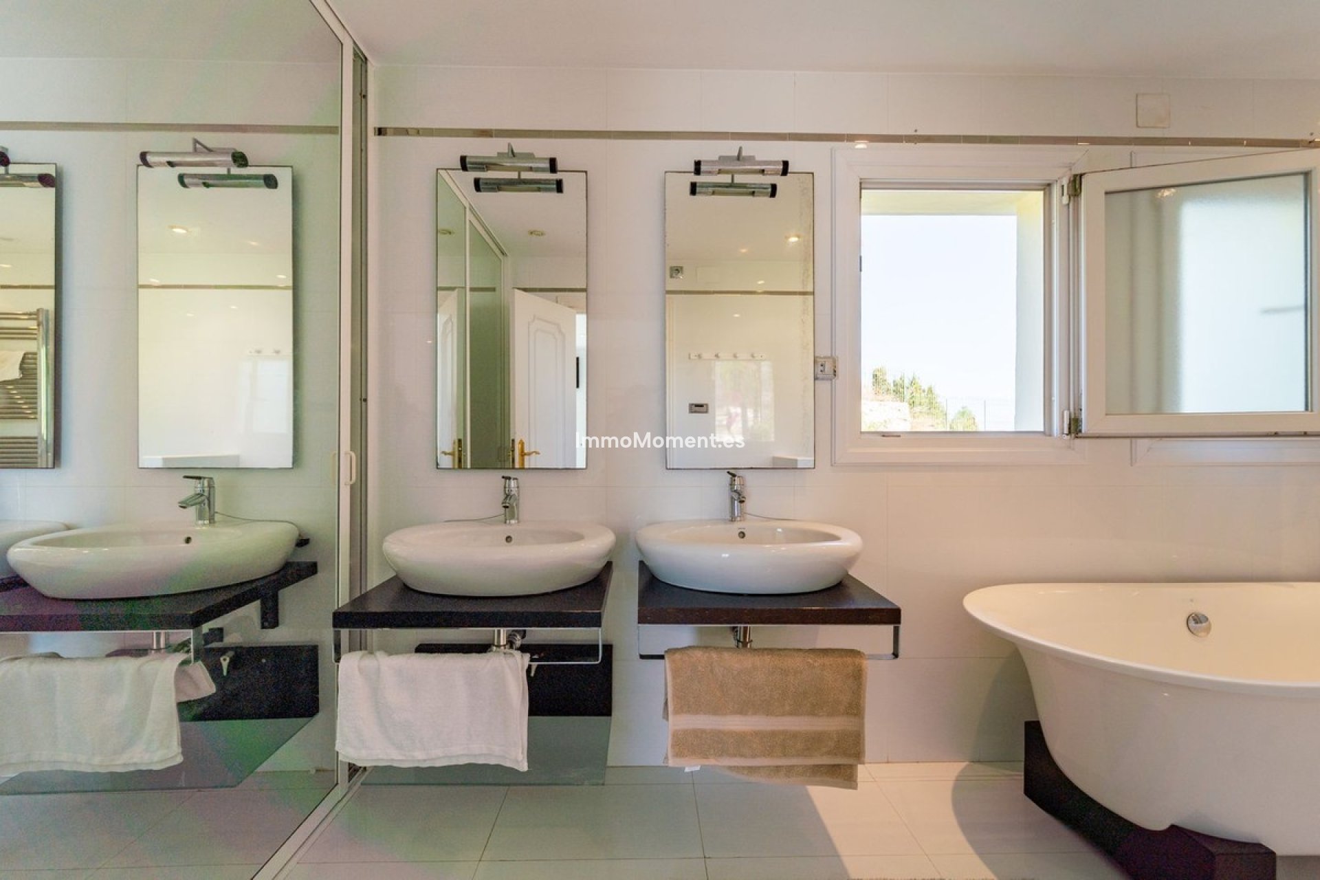 Resale - Detached villa - Mijas Costa