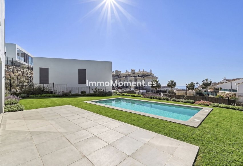 Resale - Detached villa - Mijas Costa