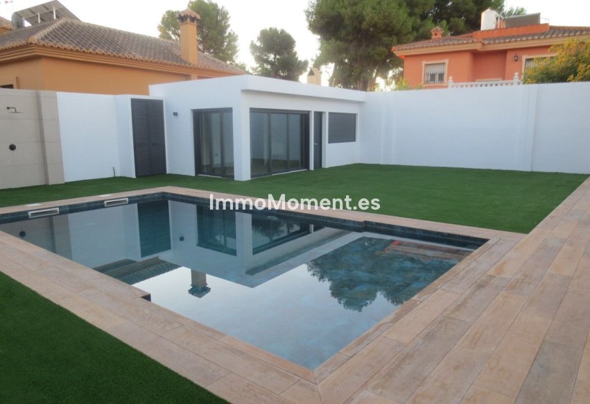 Resale - Detached villa - Mijas - El Coto