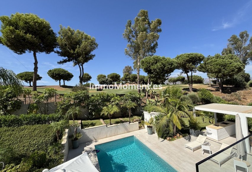 Resale - Detached villa - Mijas - La Cala Golf