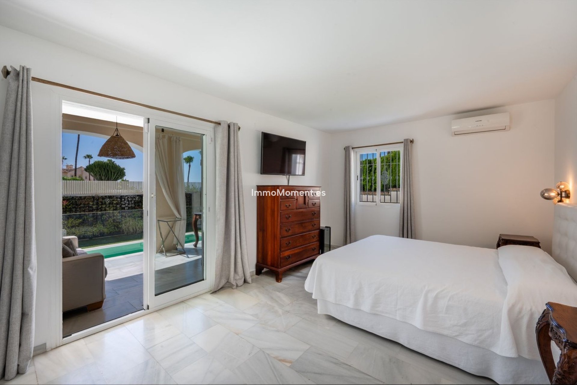 Resale - Detached villa - Mijas - Riviera Del Sol