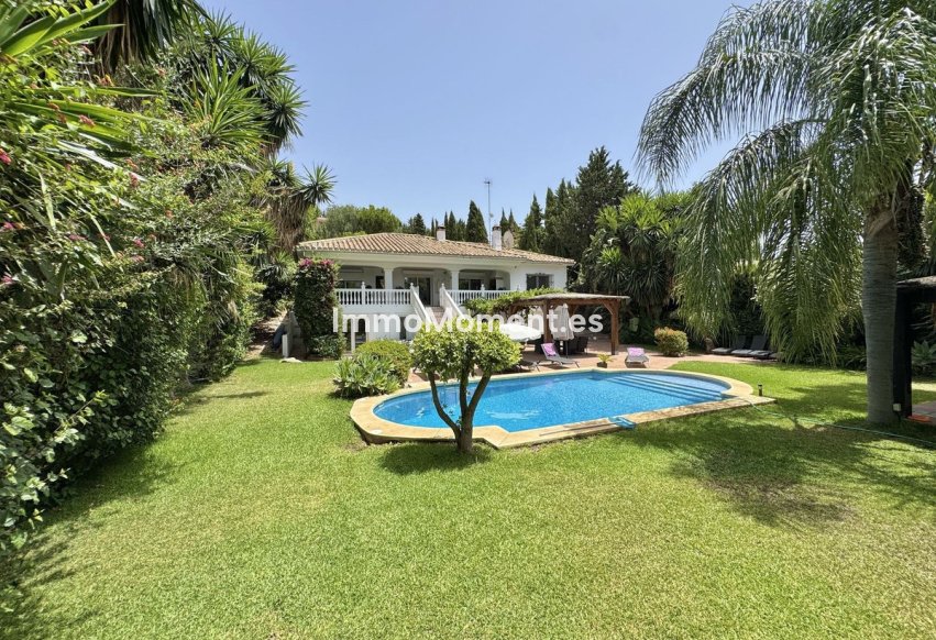 Resale - Detached villa - Mijas - Sierrezuela