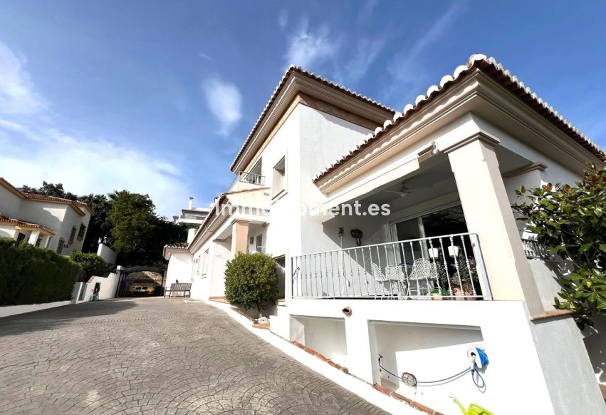 Resale - Detached villa - Mijas - Sierrezuela
