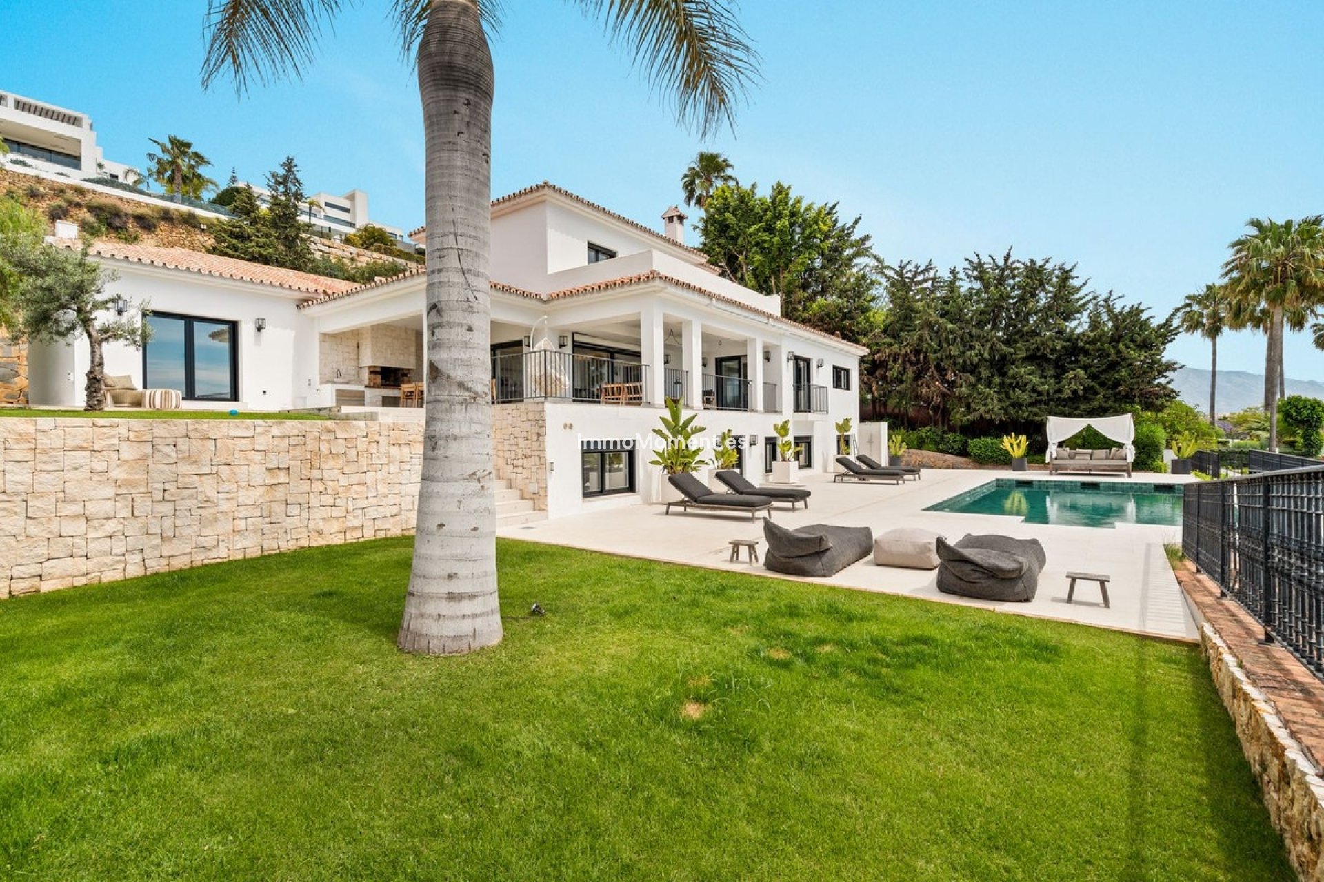 Resale - Detached villa - New Golden Mile