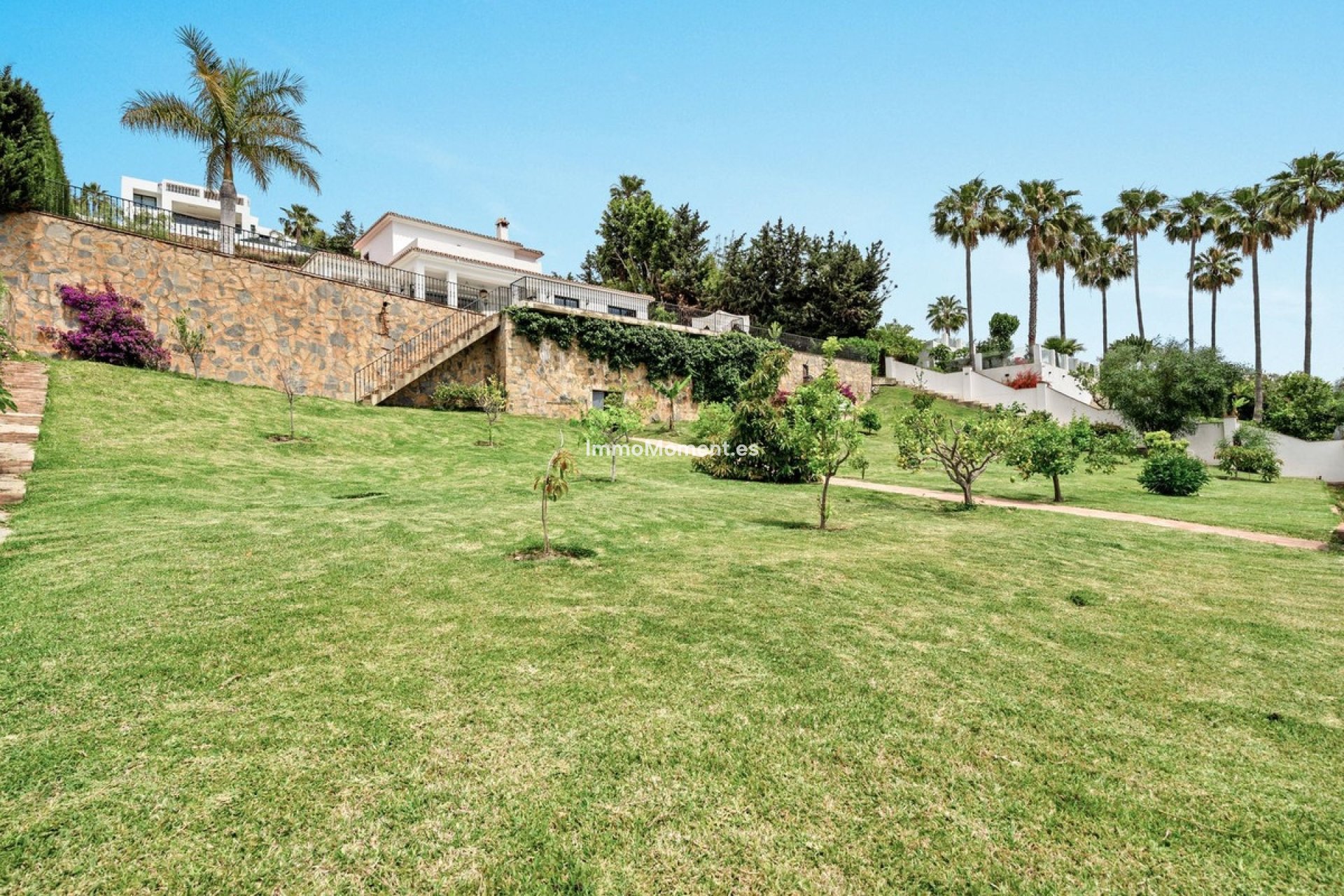 Resale - Detached villa - New Golden Mile